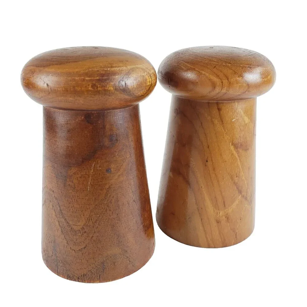 VTG Mushroom Shape Wood Salt & Pepper Shakers Danish Style Cottage MCM